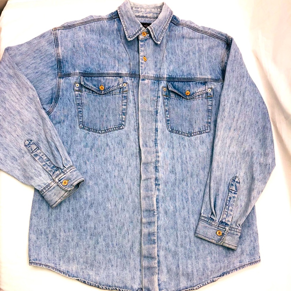 Vintage Light Wash Denim Shirt 90s Streetwear Y2K